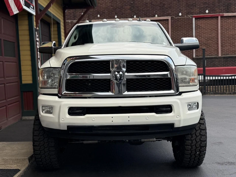 2017 Ram Heavy Duty - Image 13 of 24