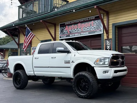 2017 Ram 2500 Laramie Crew Cab SWB 4WD