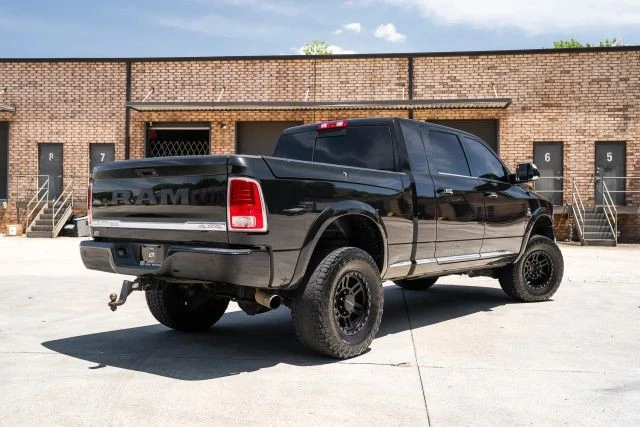 2017 Ram Heavy Duty - Image 2 of 31