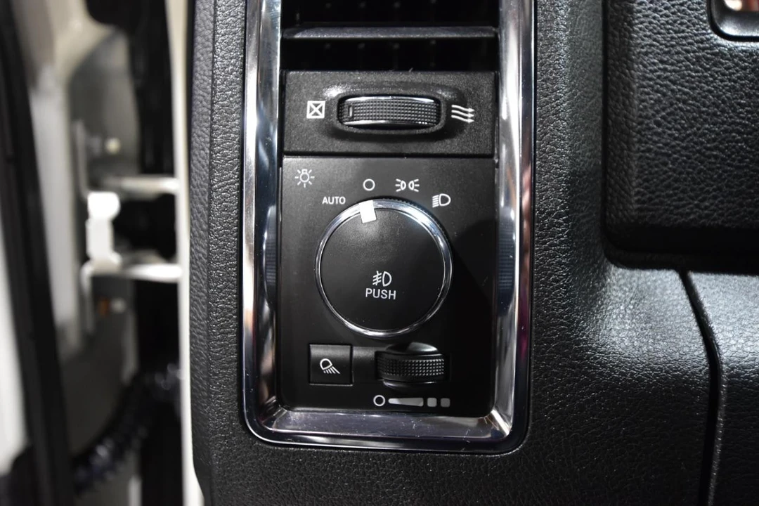 2017 Ram Heavy Duty - Image 19 of 31