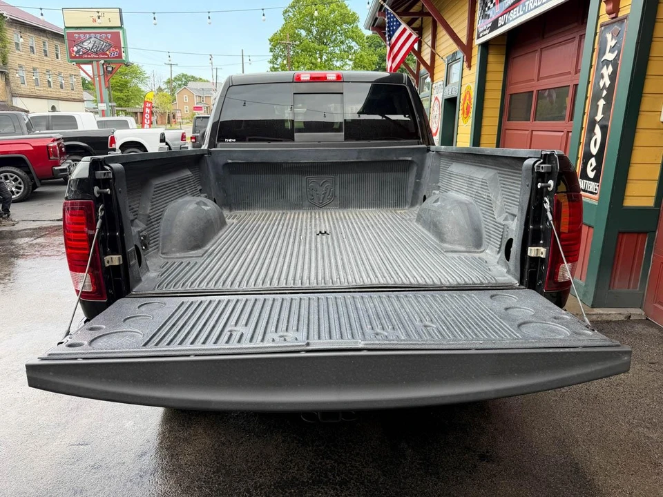 2017 Ram Heavy Duty - Image 14 of 23