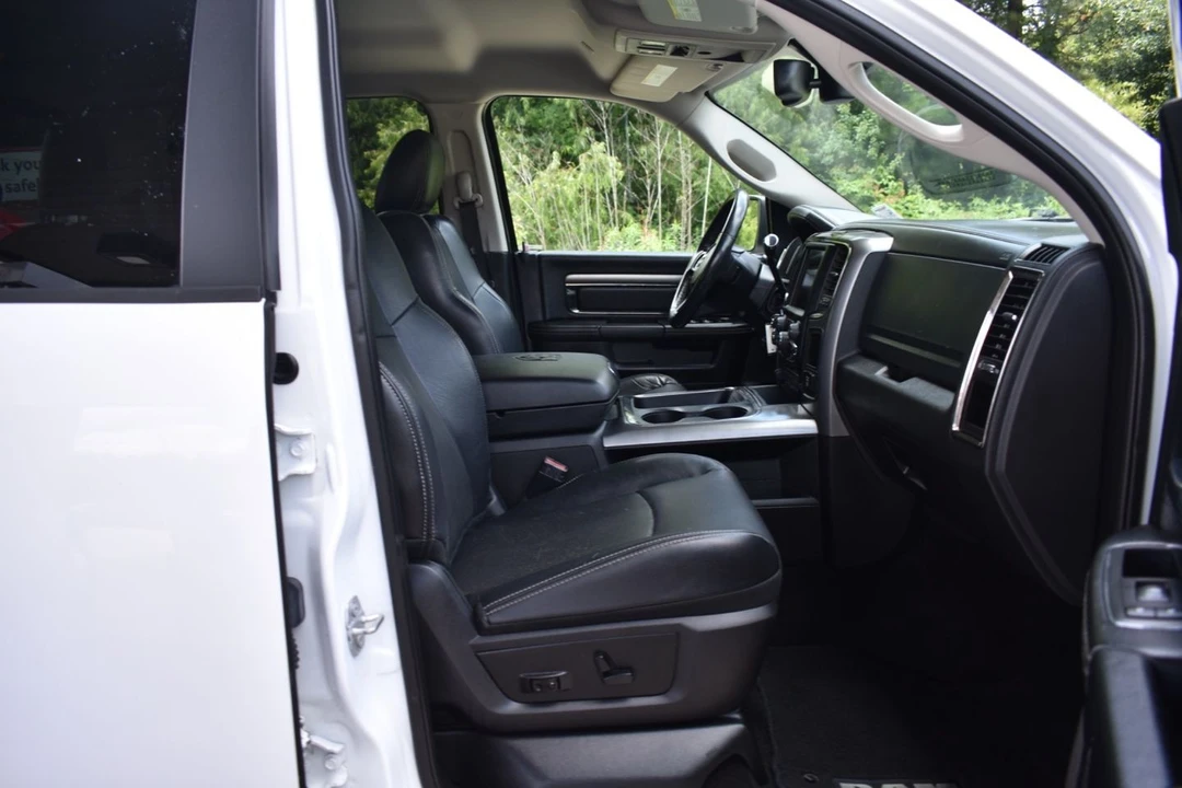 2017 Ram Heavy Duty - Image 16 of 21