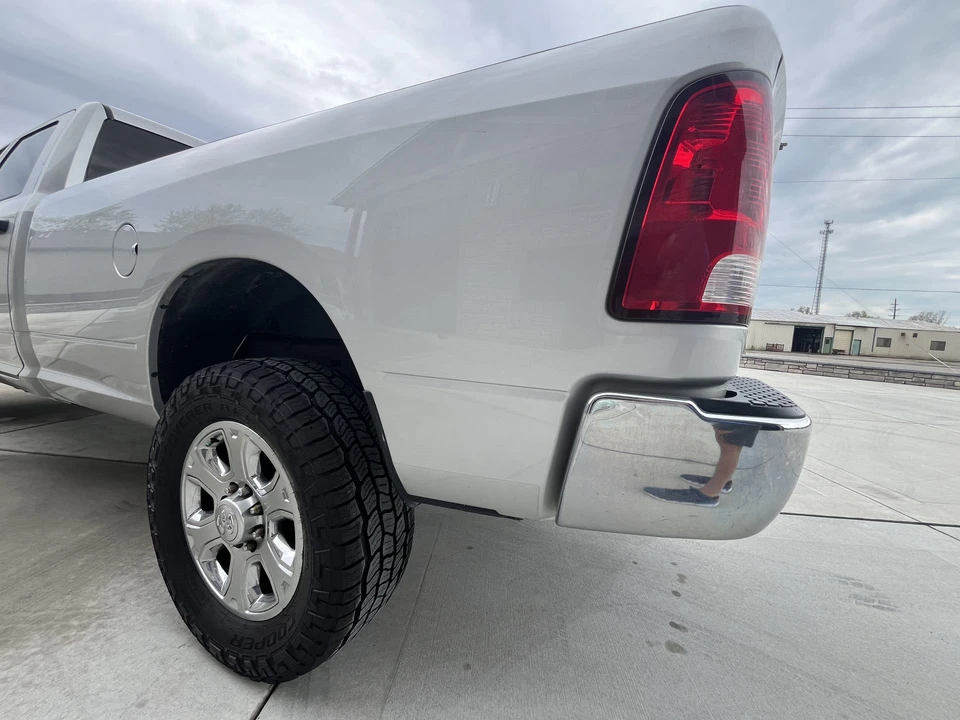 2017 Ram Heavy Duty - Image 18 of 31