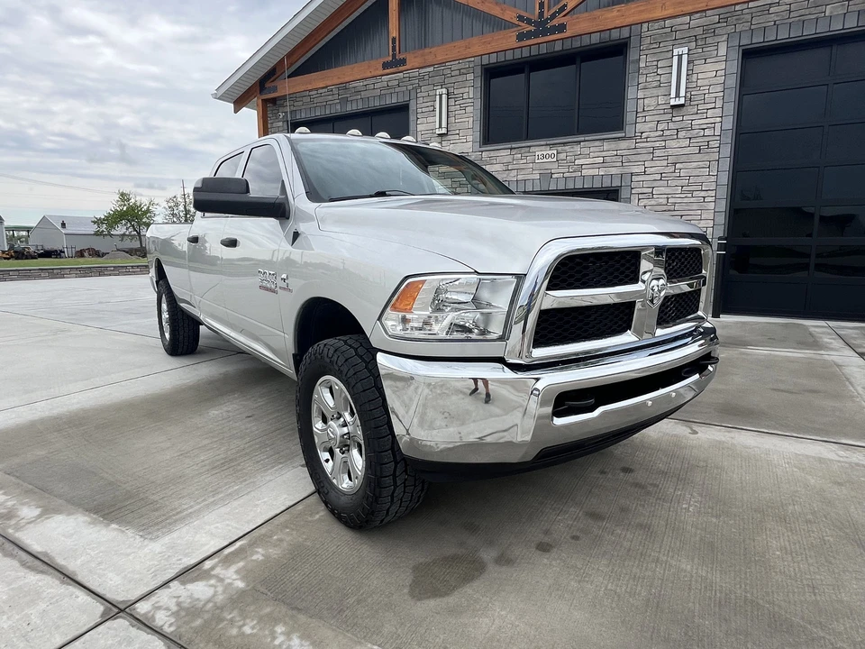 2017 Ram Heavy Duty - Image 4 of 31
