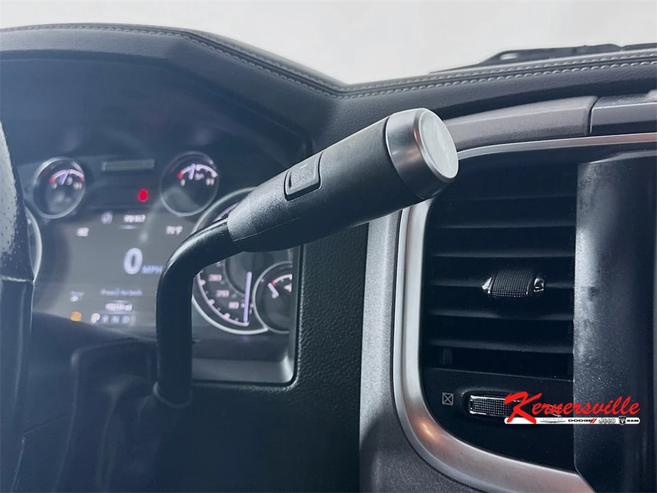 2017 Ram Heavy Duty - Image 16 of 21
