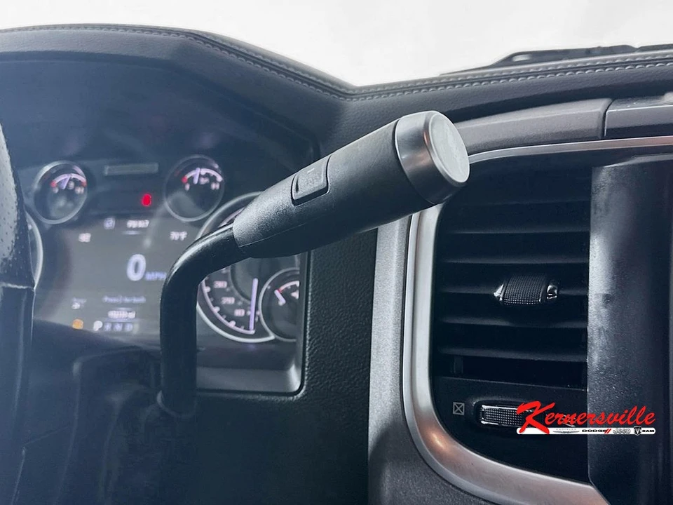 2017 Ram Heavy Duty - Image 16 of 24