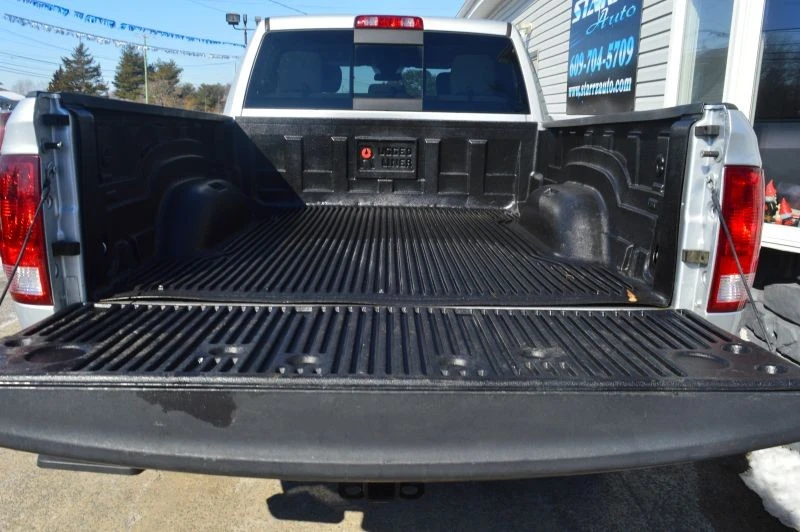 2017 Ram Heavy Duty - Image 9 of 12