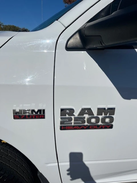 2017 Ram Heavy Duty - Image 7 of 21