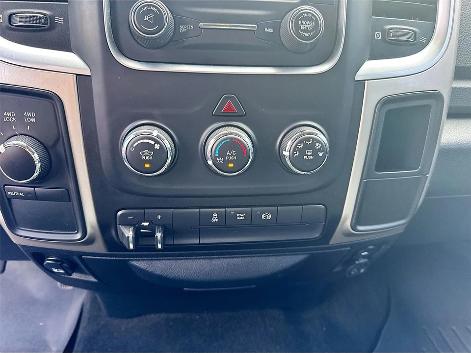 2017 Ram Heavy Duty - Image 10 of 31
