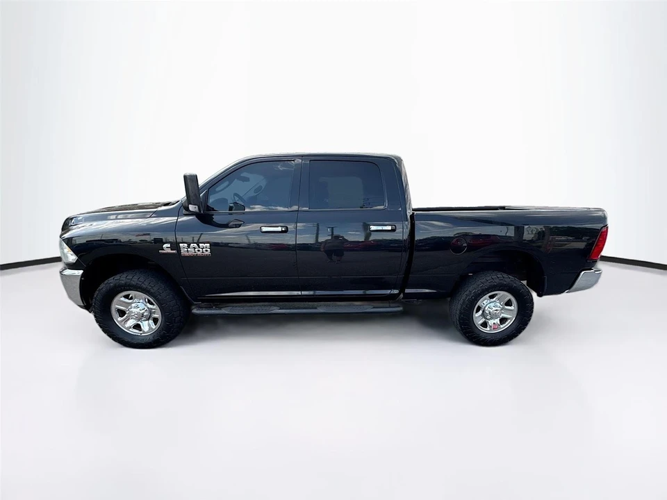 2017 Ram Heavy Duty - Image 24 of 31