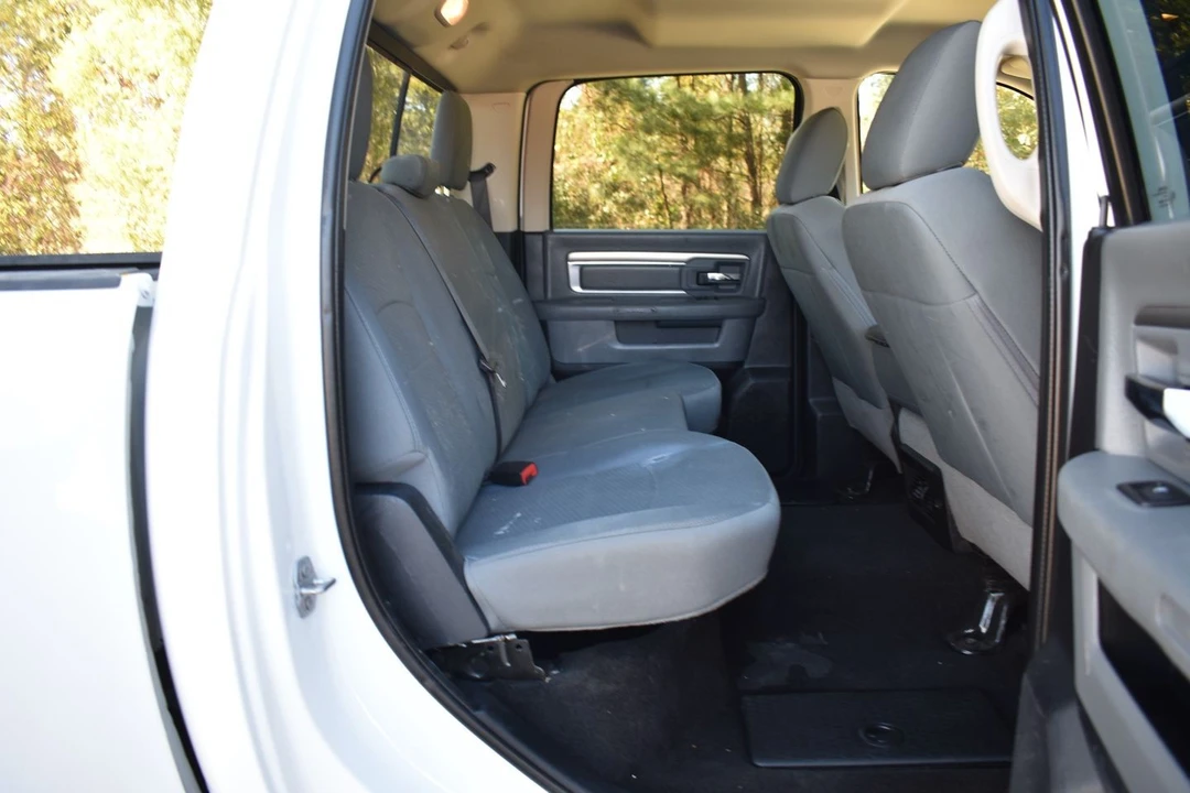 2017 Ram Heavy Duty - Image 14 of 24