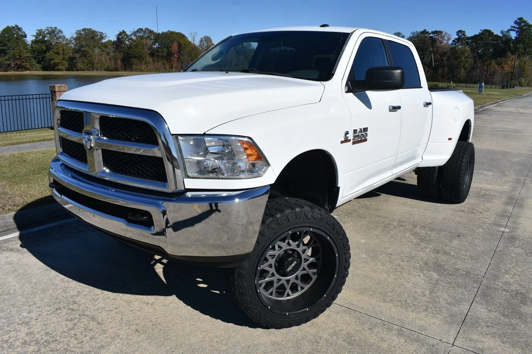 2017 Ram Heavy Duty - Image 6 of 24