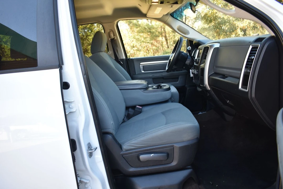 2017 Ram Heavy Duty - Image 15 of 24