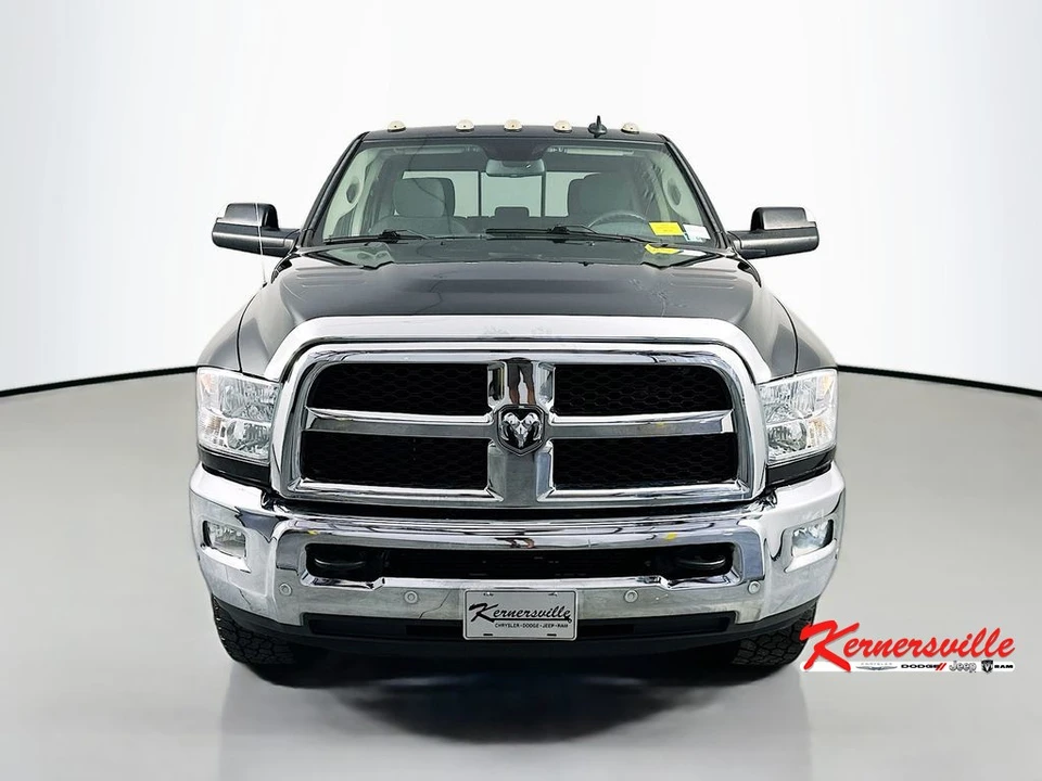2017 Ram 2500 - Image 2 of 24