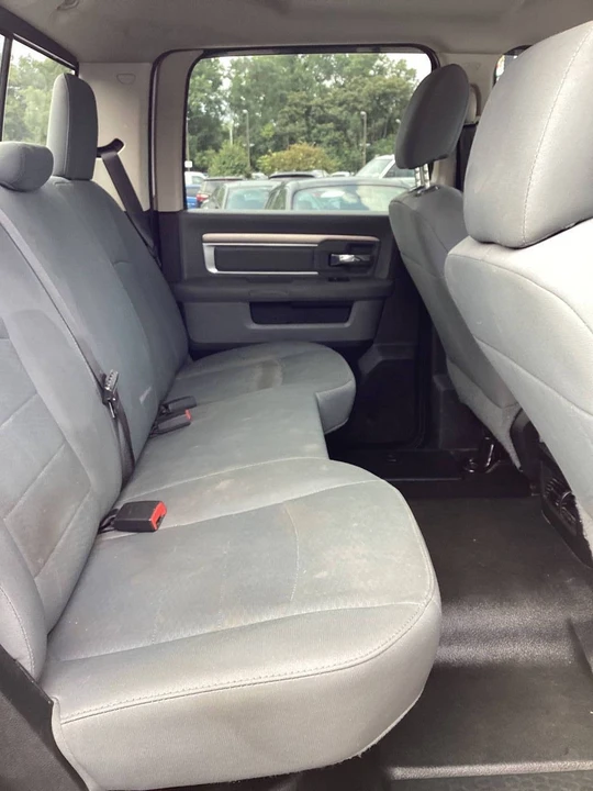 2017 Ram 2500 - Image 15 of 31