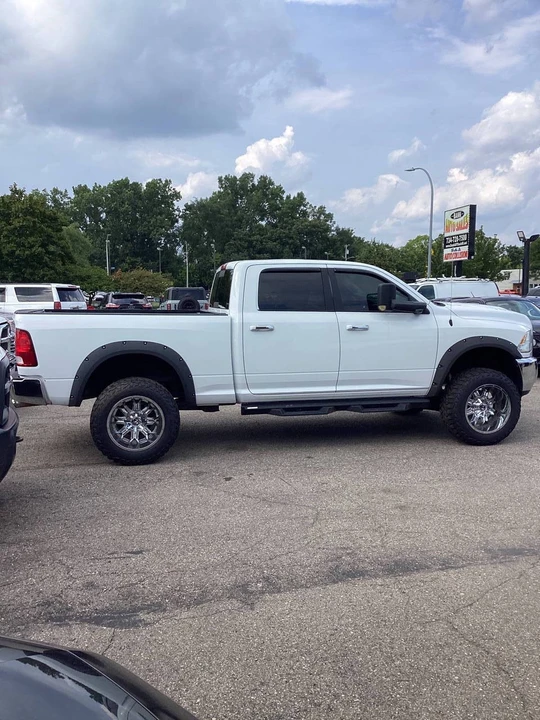 2017 Ram 2500 - Image 7 of 31