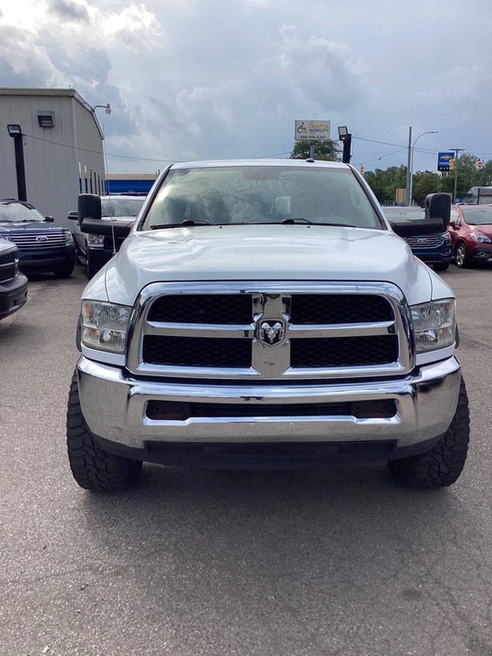2017 Ram 2500 - Image 27 of 31