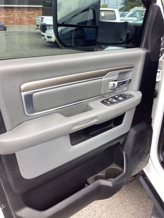 2017 Ram 2500 - Image 22 of 31