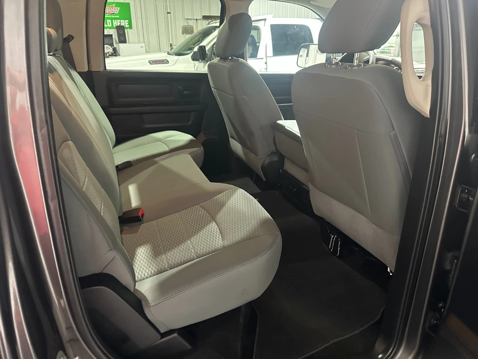 2017 Ram Heavy Duty - Image 9 of 20