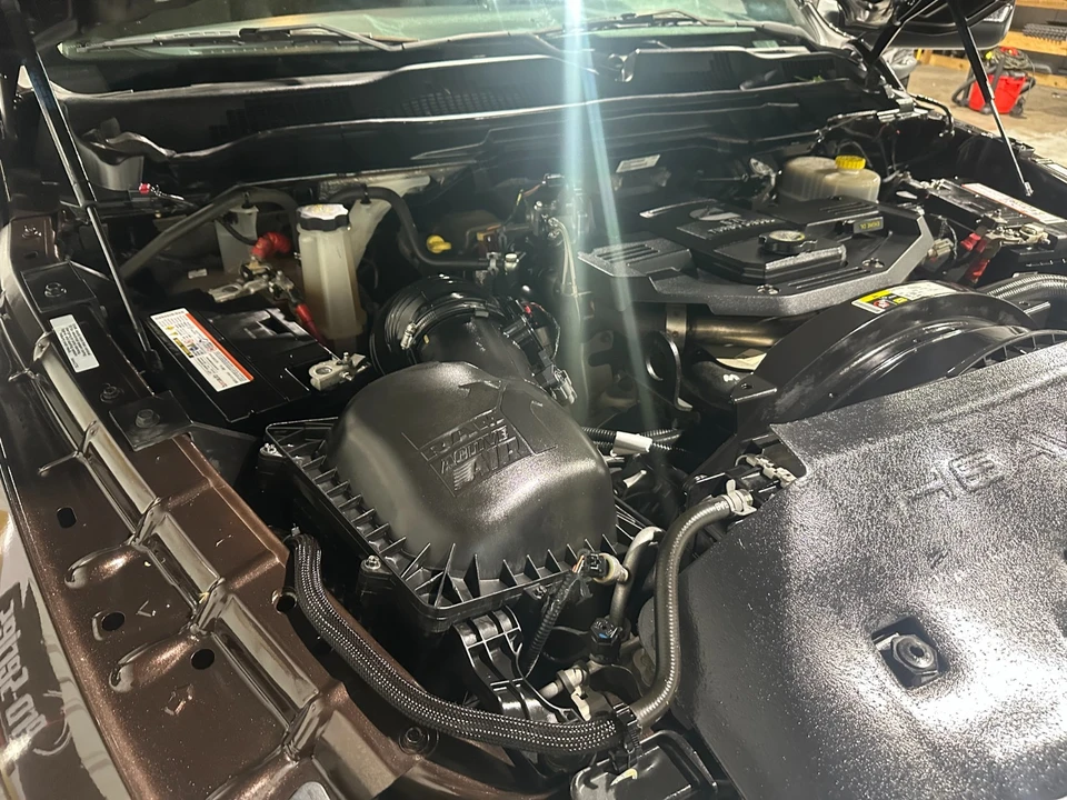 2017 Ram Heavy Duty - Image 18 of 22
