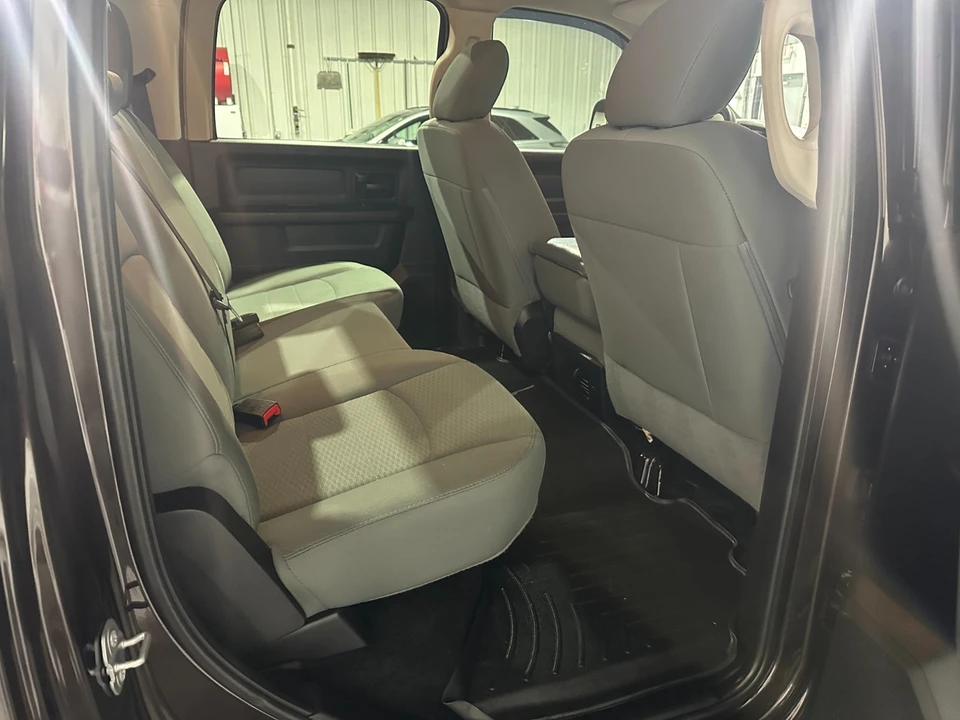 2017 Ram Heavy Duty - Image 9 of 22