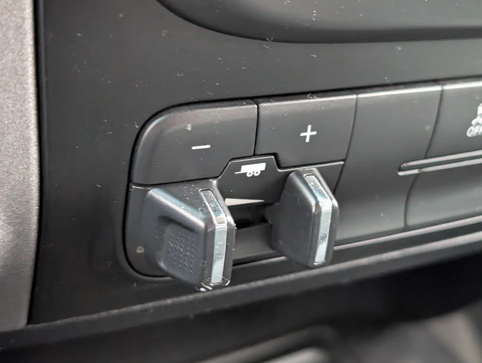 2017 Ram Heavy Duty - Image 20 of 21