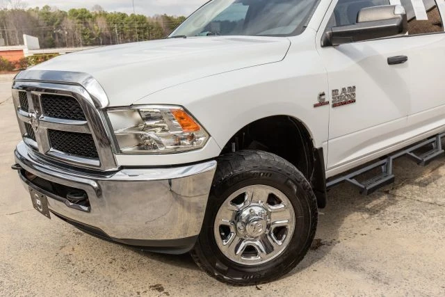 2017 Ram Heavy Duty - Image 3 of 21