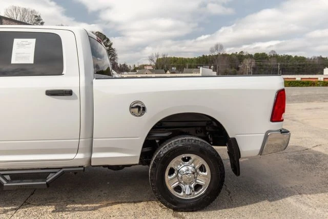 2017 Ram Heavy Duty - Image 7 of 21