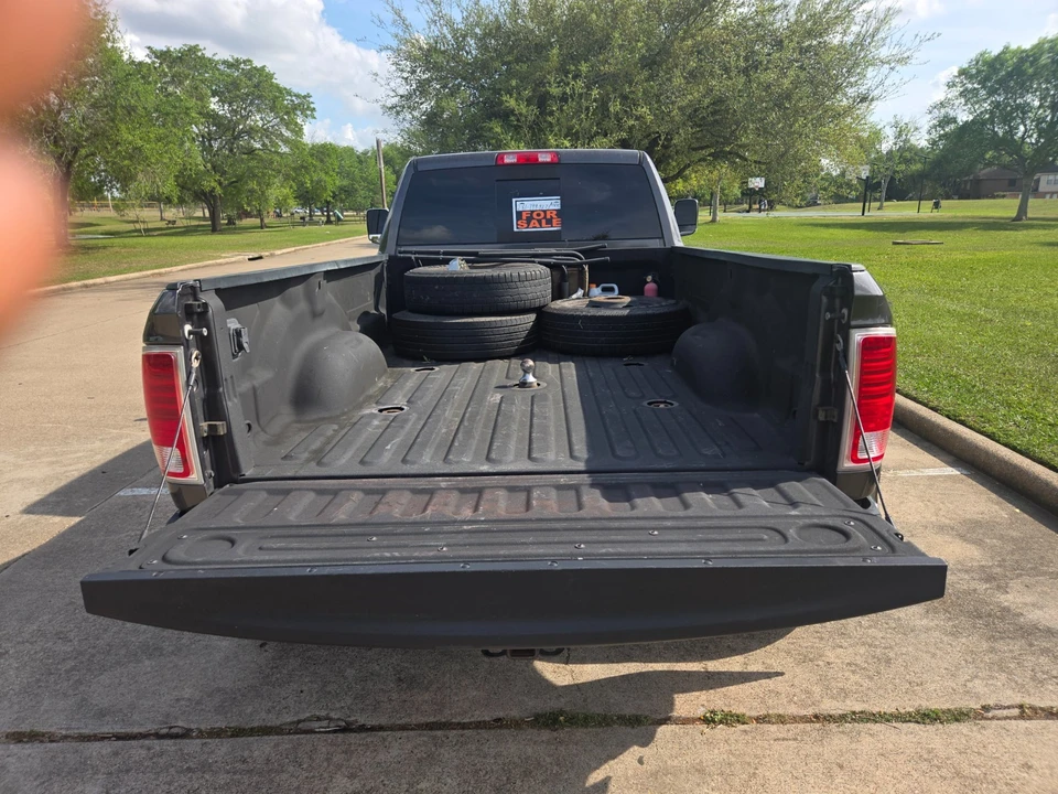 2017 Ram 3500 - Image 16 of 21