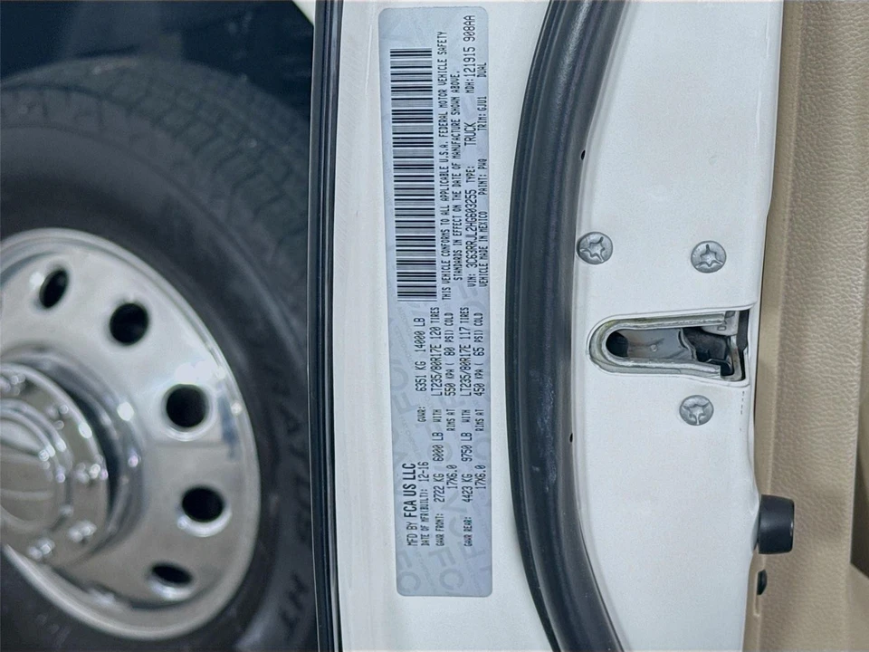 2017 Ram 3500 - Image 14 of 14
