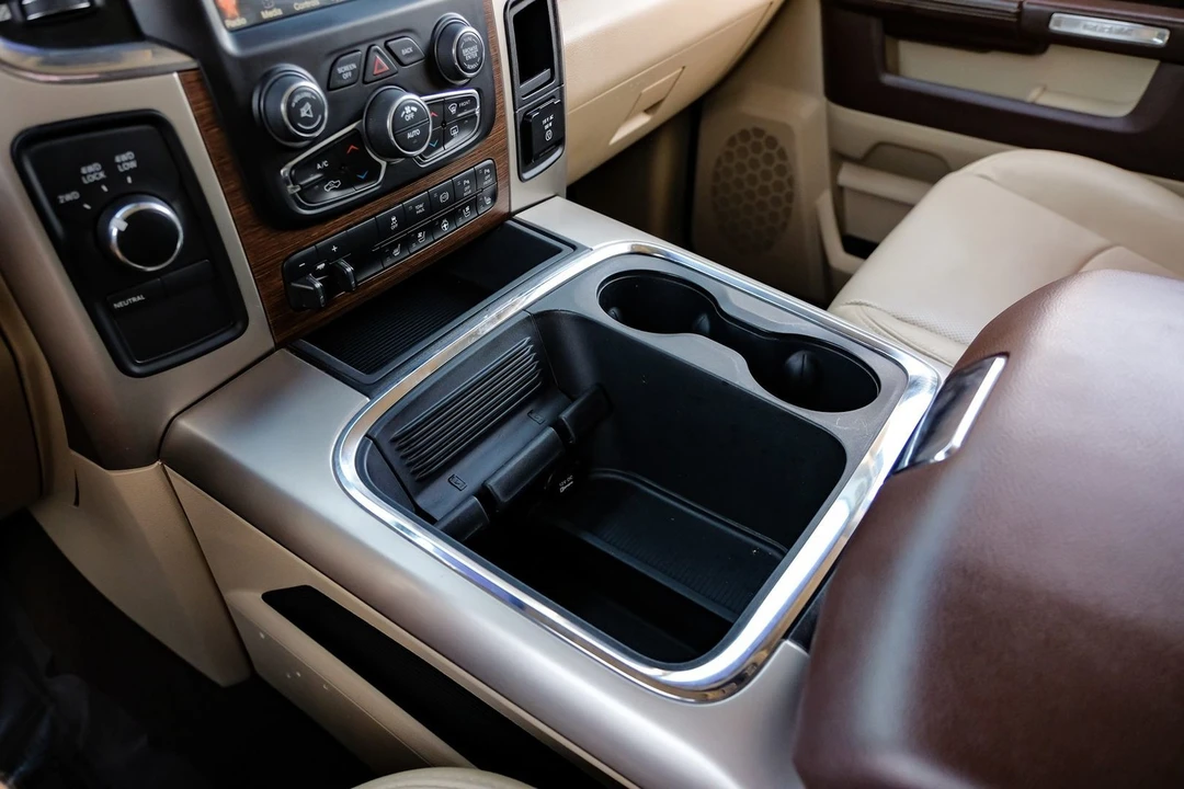 2017 Ram 3500 - Image 24 of 31