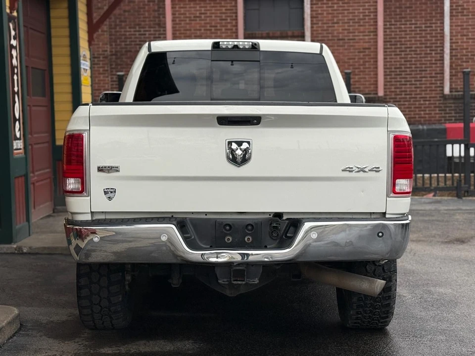2017 Ram 3500 - Image 4 of 21