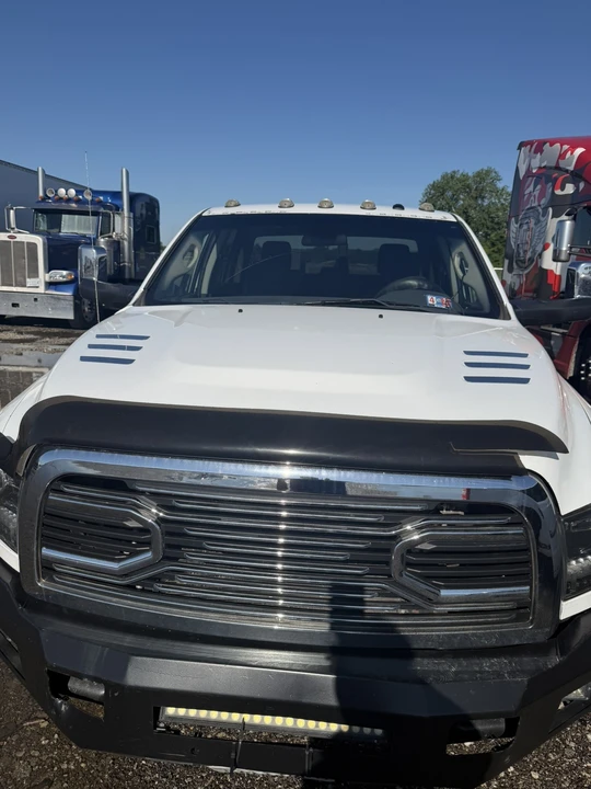 2017 Ram 3500 - Image 9 of 13