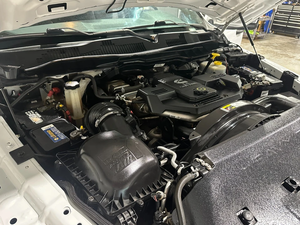 2017 Ram Heavy Duty - Image 16 of 20