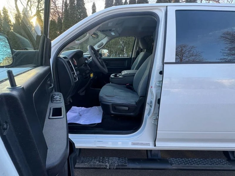 2017 Ram Heavy Duty - Image 10 of 12