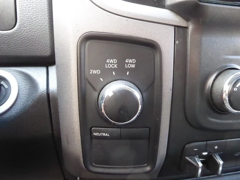 2017 Ram 3500 - Image 14 of 31