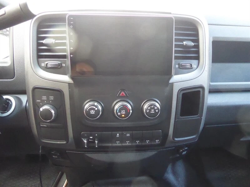 2017 Ram 3500 - Image 13 of 31