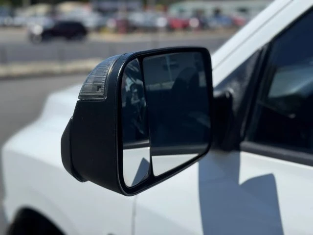 2017 Ram Heavy Duty - Image 9 of 31