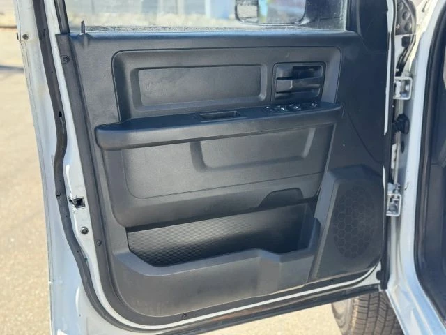 2017 Ram Heavy Duty - Image 14 of 31