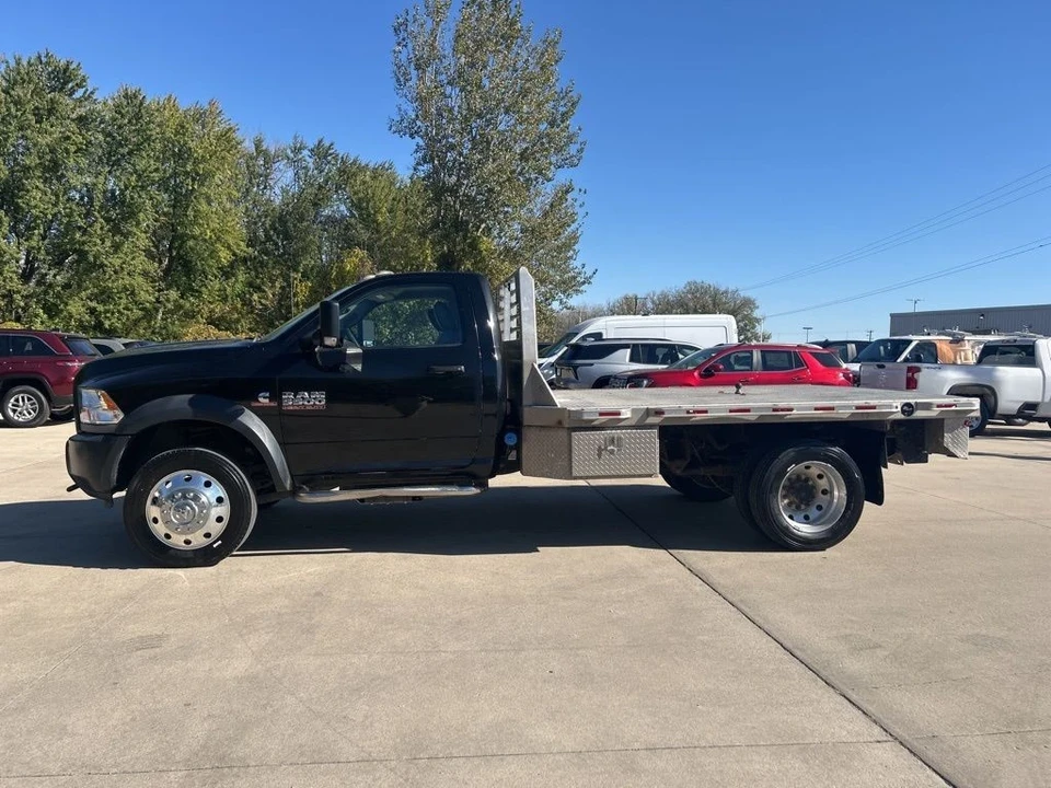 2017 Ram 4500 & 5500 - Image 7 of 21