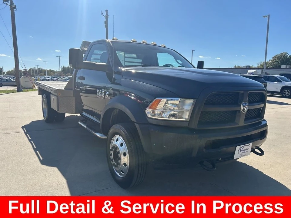2017 Ram 4500 & 5500 - Image 3 of 21