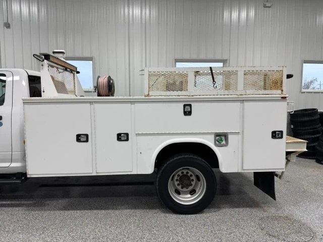 2017 Ram 4500 & 5500 - Image 4 of 21