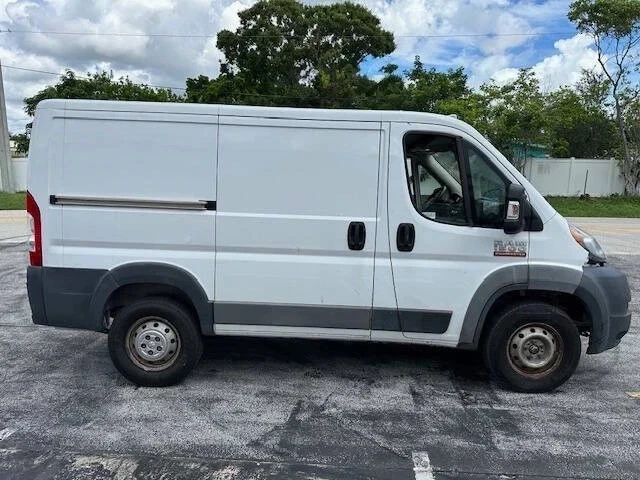 2017 Ram ProMaster - Image 5 of 13