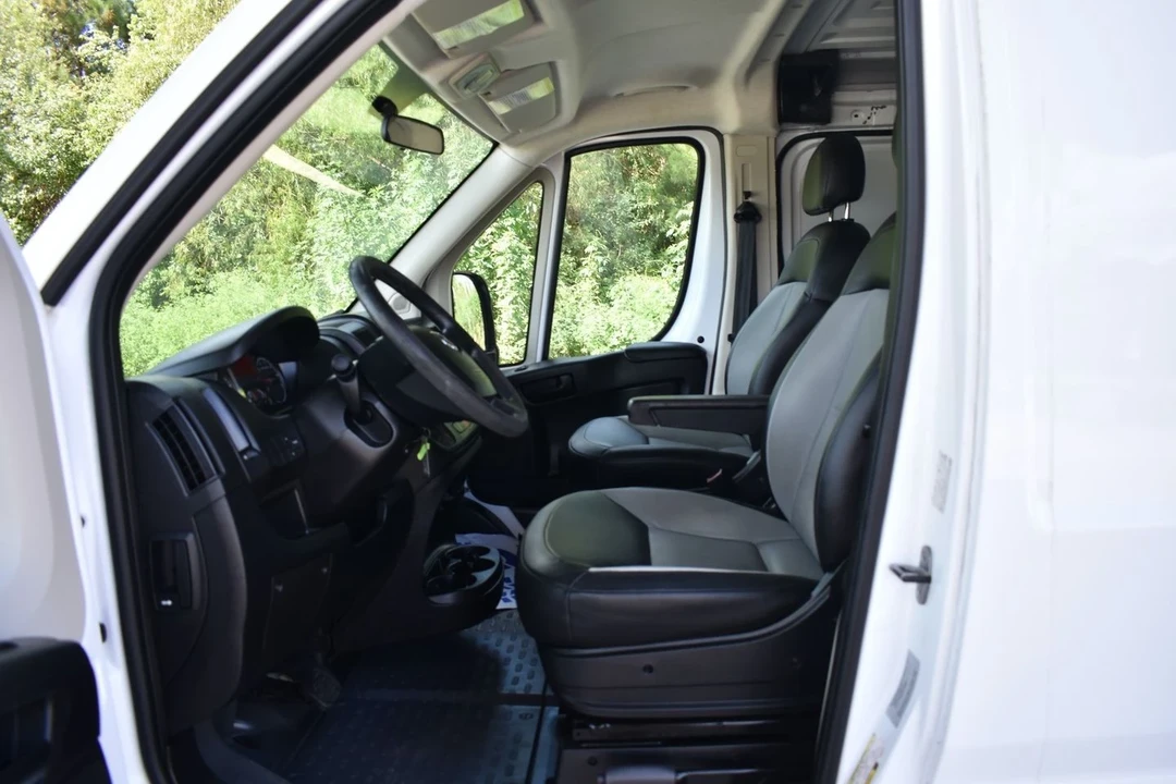 2017 Ram ProMaster - Image 9 of 18