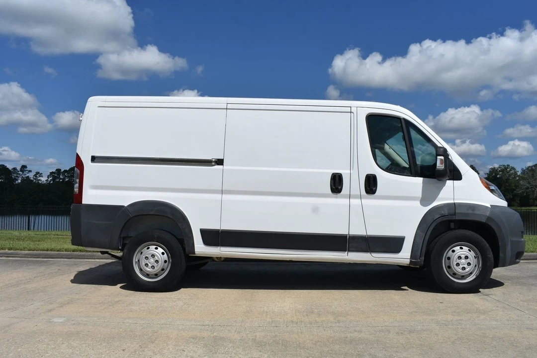 2017 Ram ProMaster - Image 3 of 18