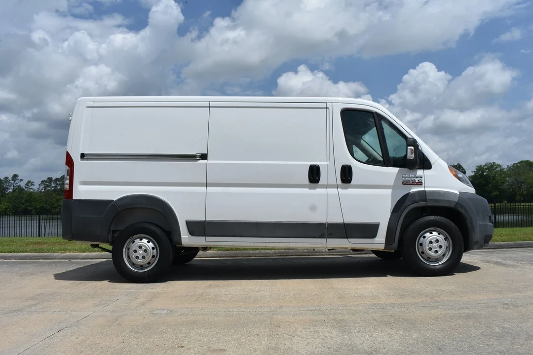 2017 Ram ProMaster - Image 3 of 19