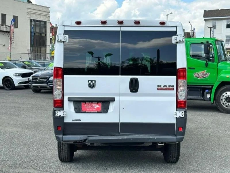 2017 Ram ProMaster - Image 5 of 12