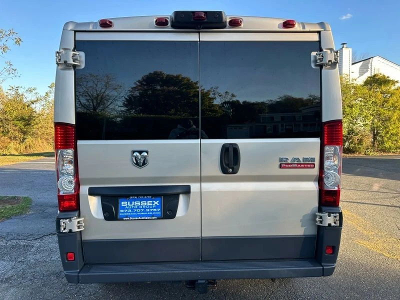 2017 Ram ProMaster - Image 5 of 12