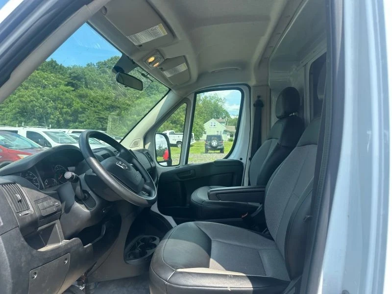 2017 Ram ProMaster - Image 10 of 12
