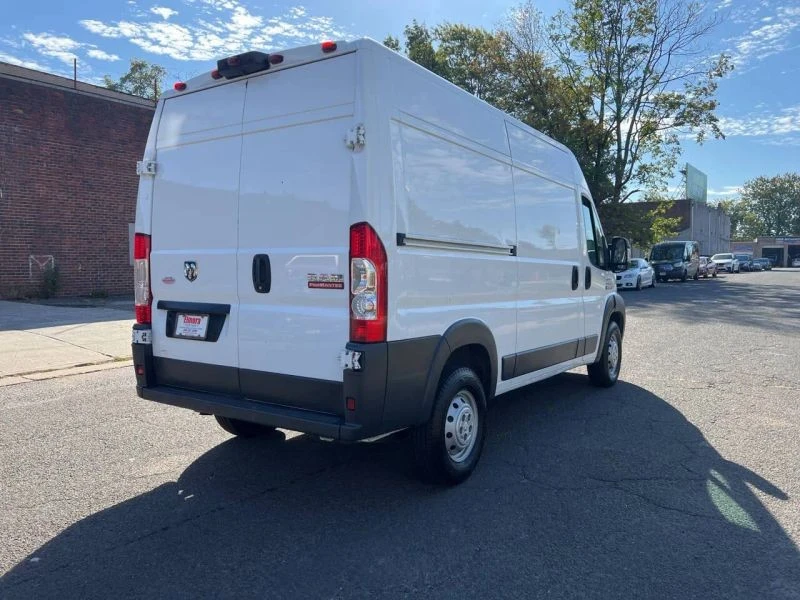 2017 Ram ProMaster - Image 4 of 12